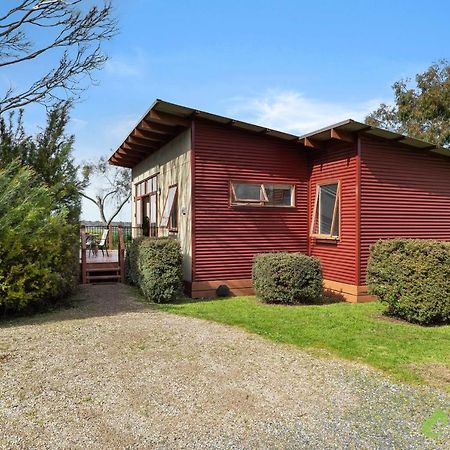Rural 5 Star Villa'S With Resort Amenities Cowes Eksteriør billede